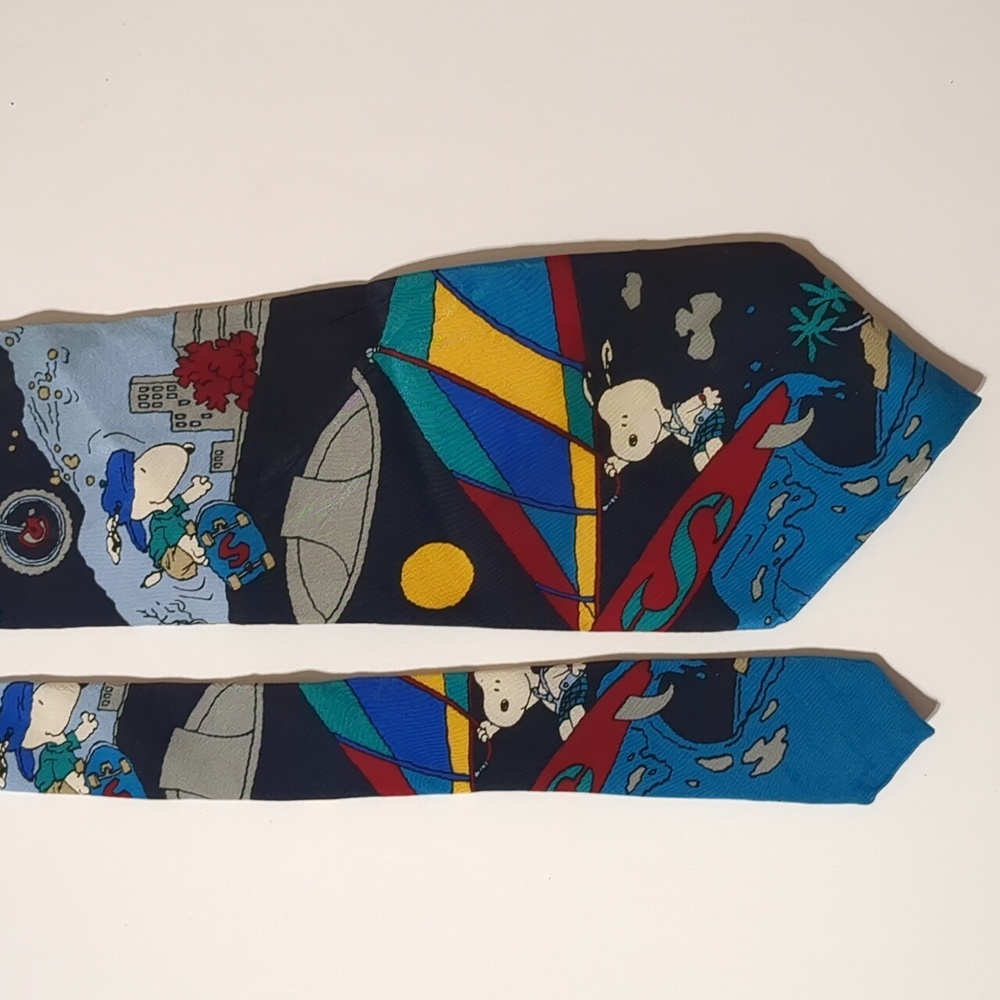 Peanuts Snoopy X- TREME JOE skating blue tie